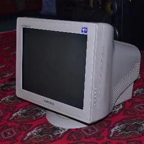 SAMSUNG MONITOR