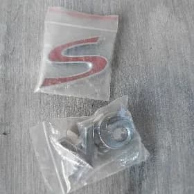 Znacok v6, S