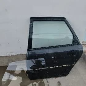 Opel wektra yzky gapy .