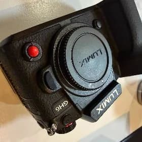 Lumix GH6