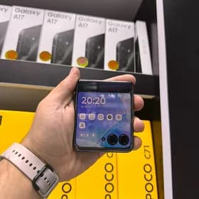 Motorolo razr 40 Ultra filip