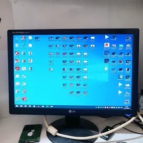 lg flatron 19"