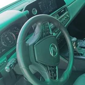Lexus ES 2022