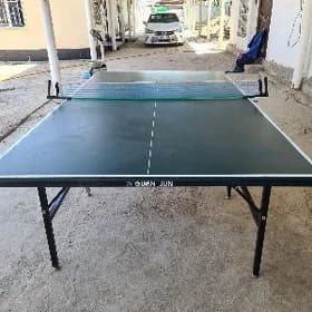 Tennis stoly