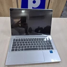 HP 430 G8 / i3 11th