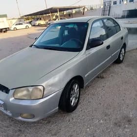 Hyundai Accent 2000