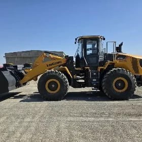 LiuGong CLG 870H 2022