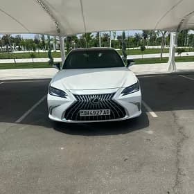 Lexus ES 350 2022