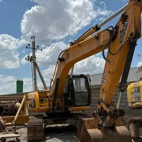 Caterpillar 390 Series 2009