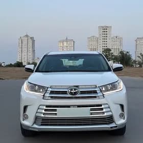 Toyota Highlander 2019