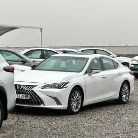 Lexus ES 350 2020