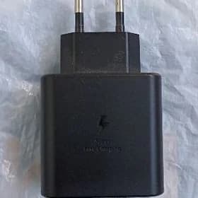 Адаптер для зарядки Samsung.