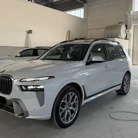 BMW X7 2023
