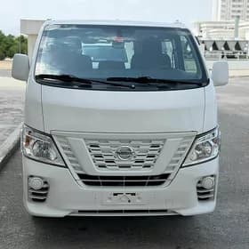 Nissan Urvan 2022