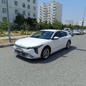 Kia K4 2025