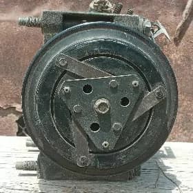 Компреср Ниссан 3.3 3.5 матор