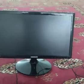 monitor kompŷuter üçin