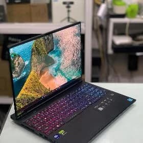 9 Ultra OLED PREDATOR|RTX5060|