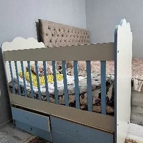 caga krowat