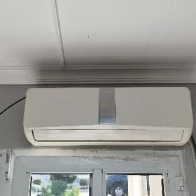 Midea 12