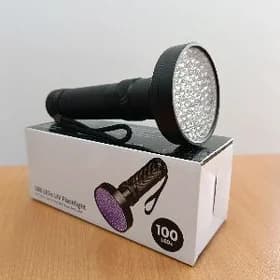 УФ-фонарь на 100 LED