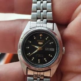 SEIKO ЖЕНСКИЕ.