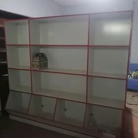 Magazin uçin polkalar