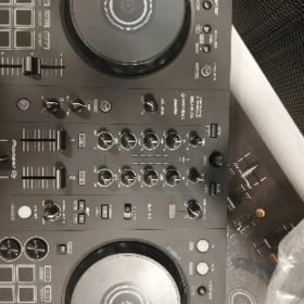 DDJ-FLX4 PULT