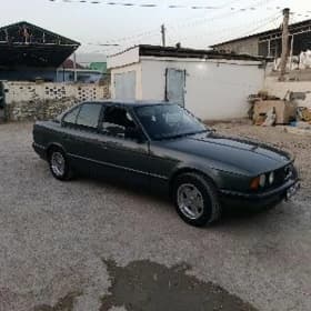 BMW 525 1990