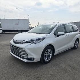 Toyota Sienna 2021
