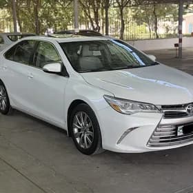 Toyota Camry 2015