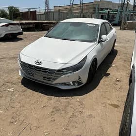 Hyundai Elantra 2021