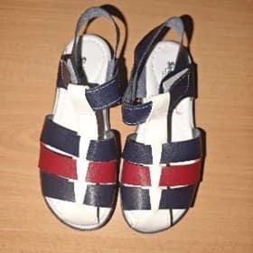Детские сандали