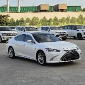 Lexus ES 350 2021