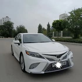 Toyota Camry 2020