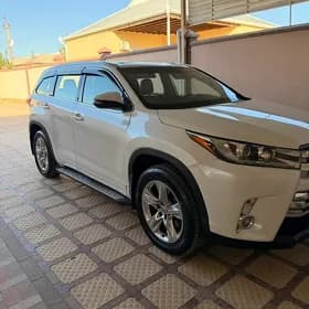 Toyota Highlander 2017
