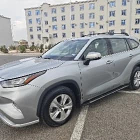 Toyota Highlander 2020