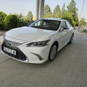 Lexus ES 350 2022