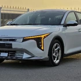 Kia K4 2025
