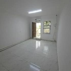 Mir 7 4 komnat arenda