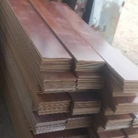 LAMINAT