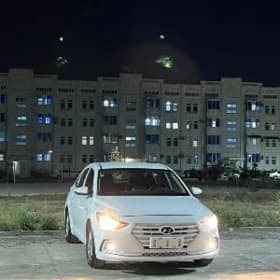 Hyundai Elantra 2022