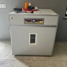 Inkubator