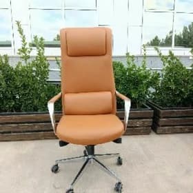 Ofis kreslo direktorskiý.Кресл