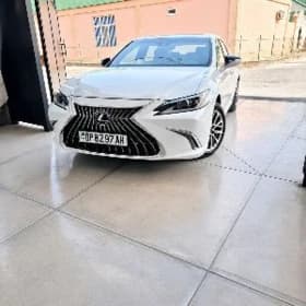 Lexus ES 2022