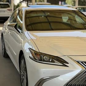 Lexus ES 350 2019