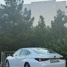 Lexus ES 350 2022