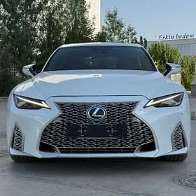 Lexus IS 350 2021