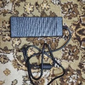 AC ADAPTER