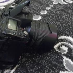 Nikon D90